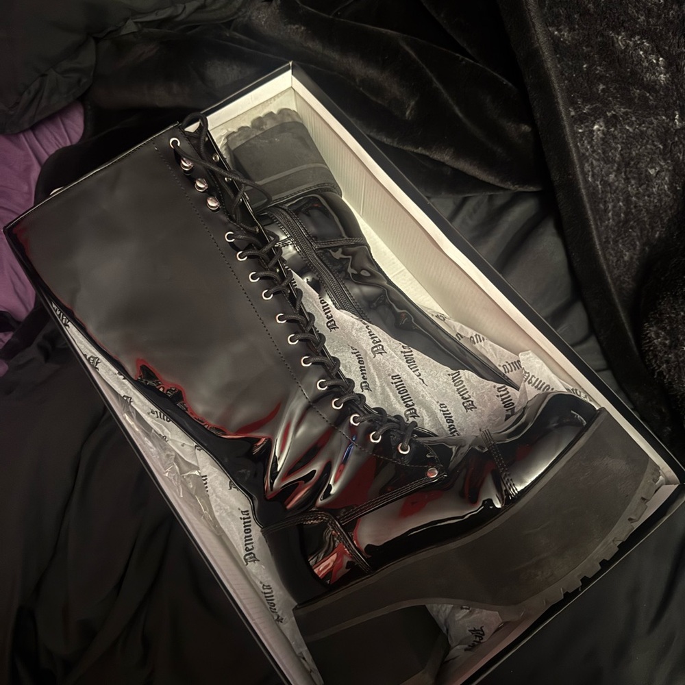 Demonia x Dolls kill limited edition black Lace Up Boots